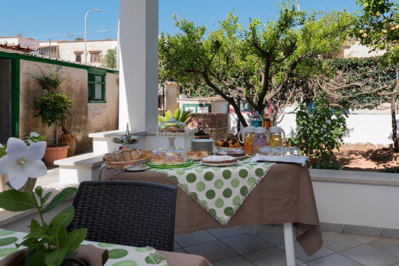 Tra La Montagna E Il Mare Bed & Breakfast San Vito Lo Capo Ngoại thất bức ảnh
