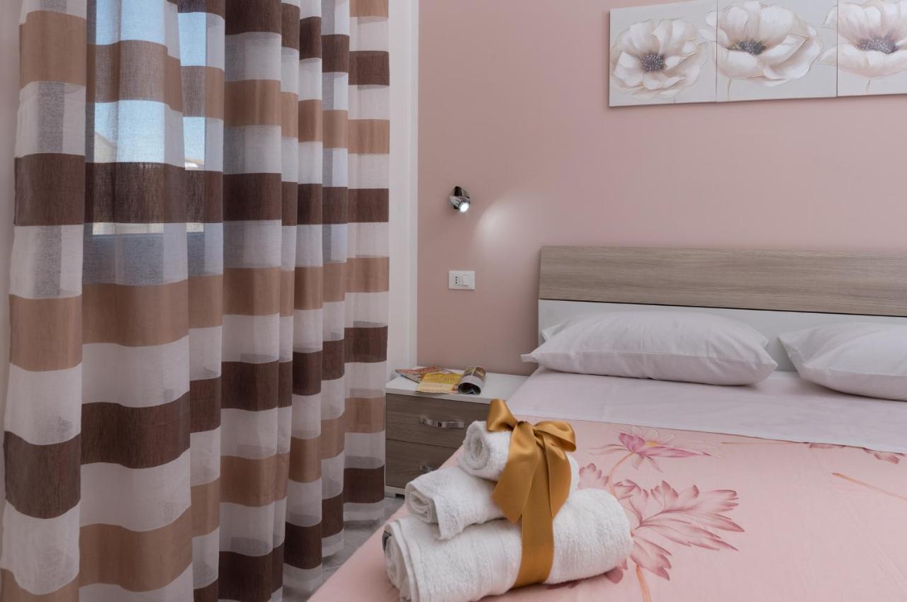 Tra La Montagna E Il Mare Bed & Breakfast San Vito Lo Capo Ngoại thất bức ảnh