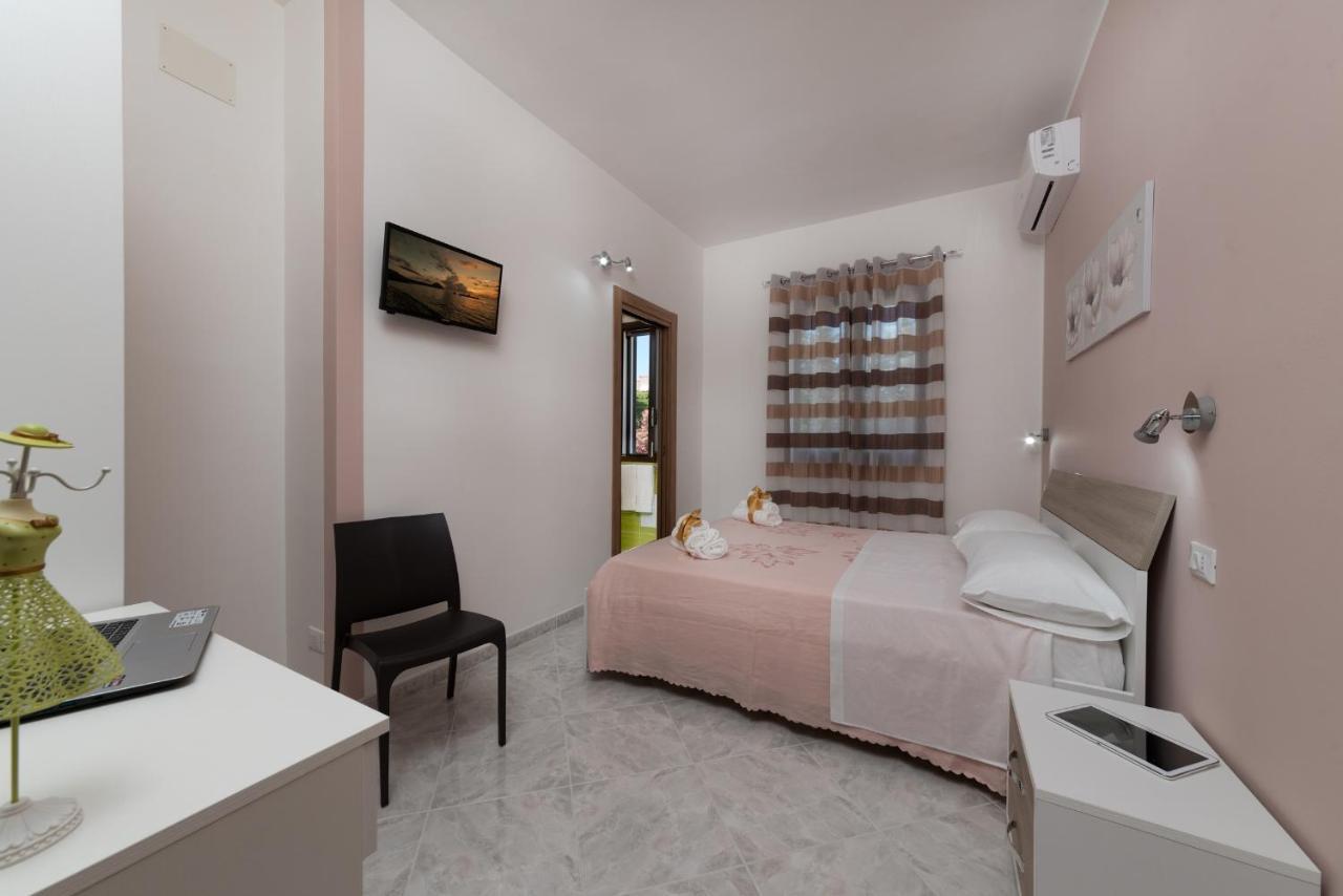 Tra La Montagna E Il Mare Bed & Breakfast San Vito Lo Capo Ngoại thất bức ảnh